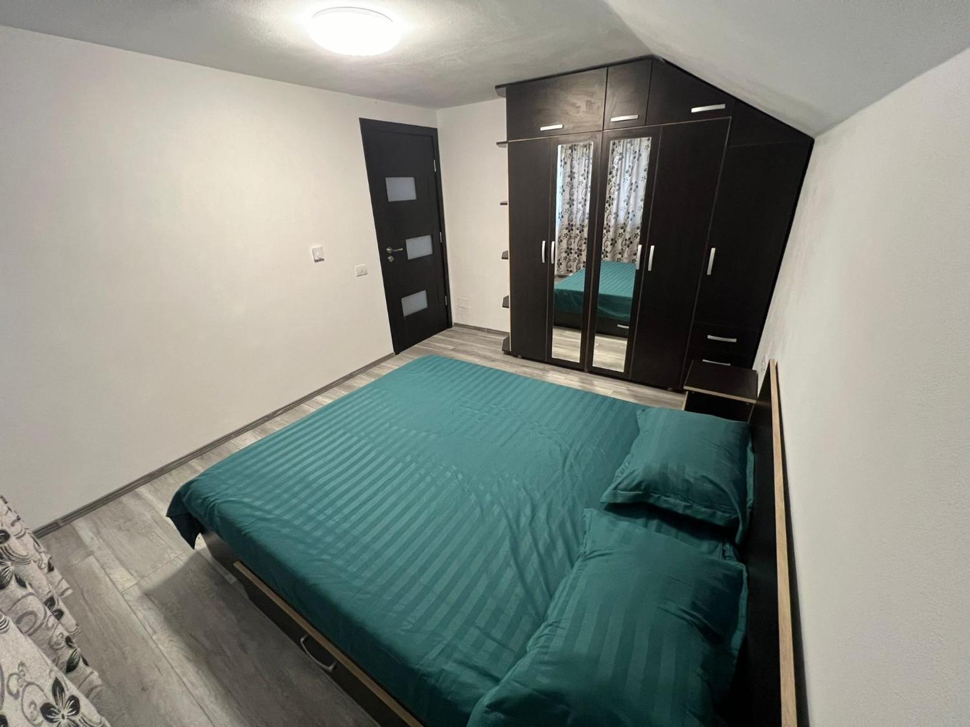 Apartament Casa Dragoeni Târgu Jiu Exteriér fotografie